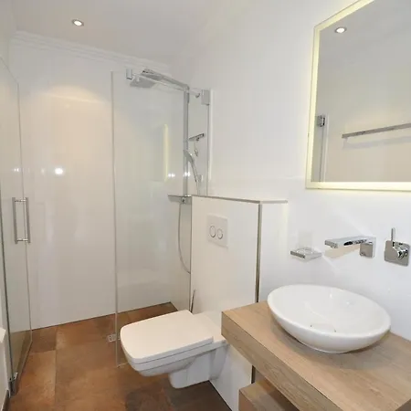 Tatil Evi Doppelhaushaelfte Duene & Reet Böhl