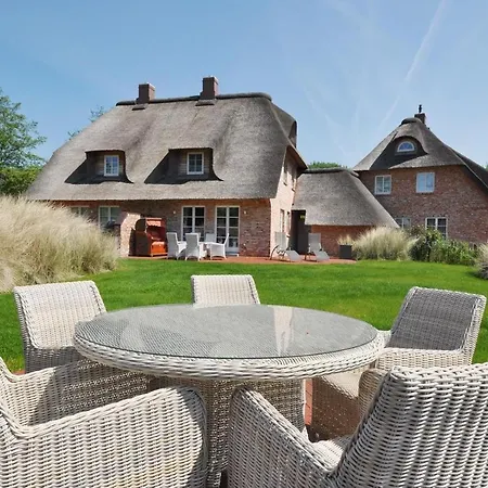 Doppelhaushaelfte Duene & Reet Tatil Evi *