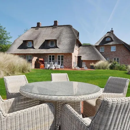 Doppelhaushaelfte Duene & Reet Holiday home Bohl